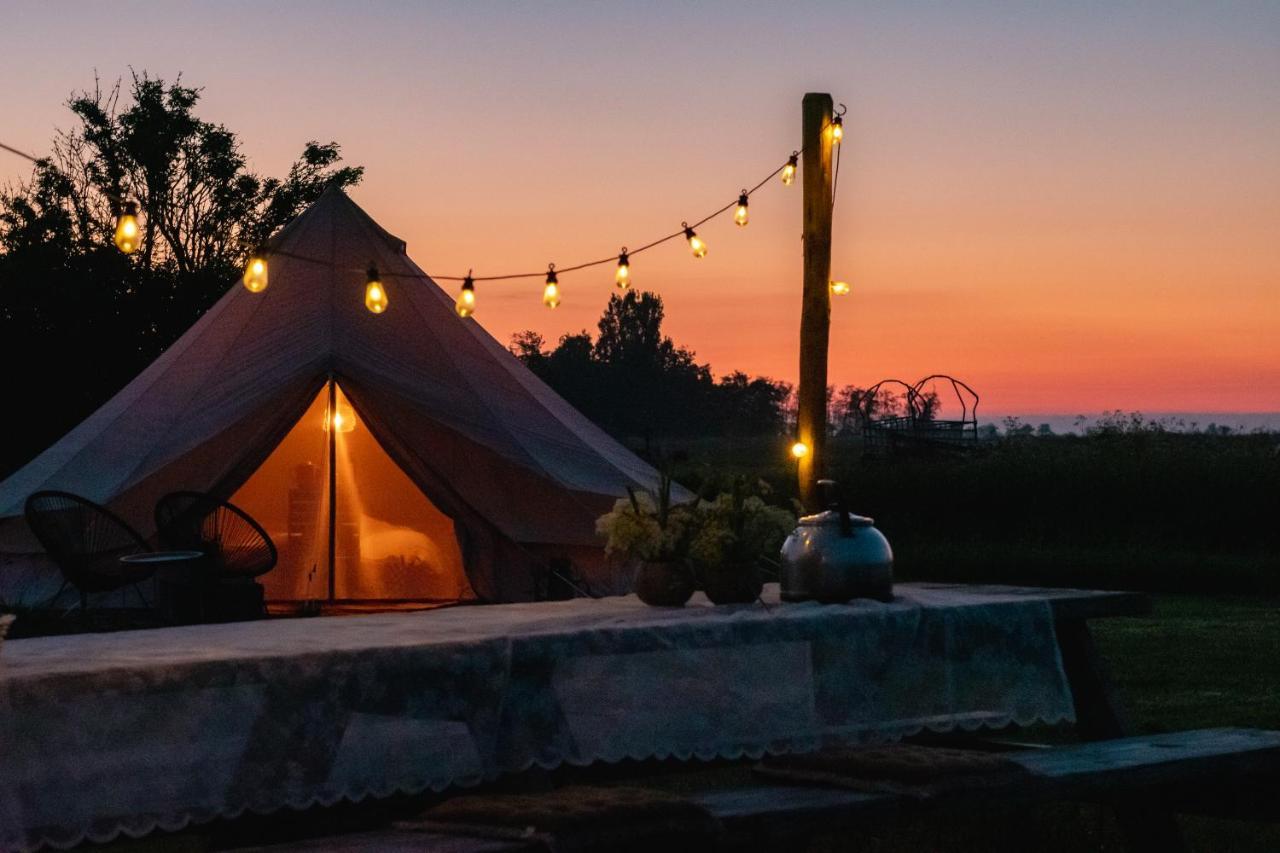 Smuk Lytse Bell Tent Echtenerbrug Exterior photo