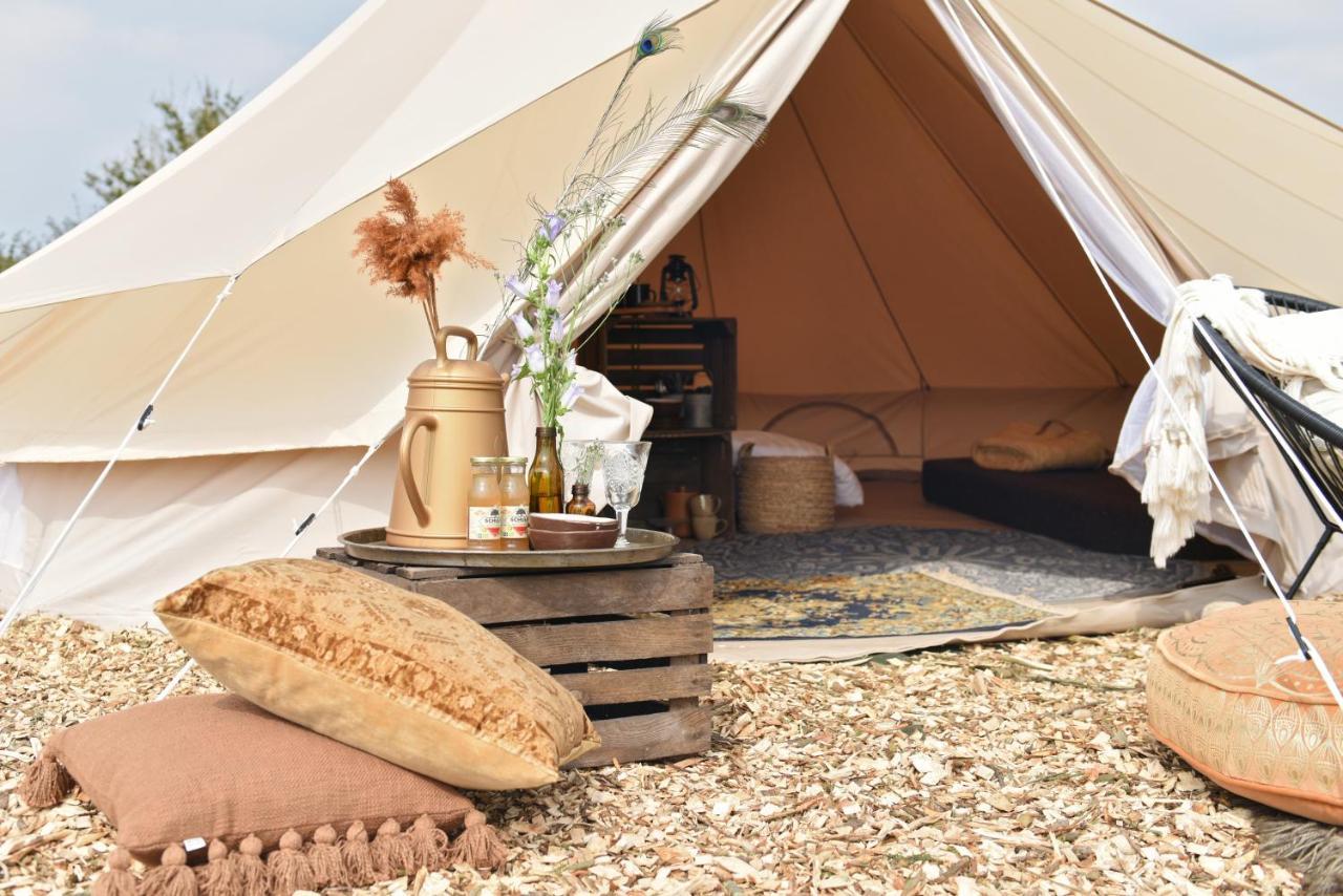 Smuk Lytse Bell Tent Echtenerbrug Exterior photo