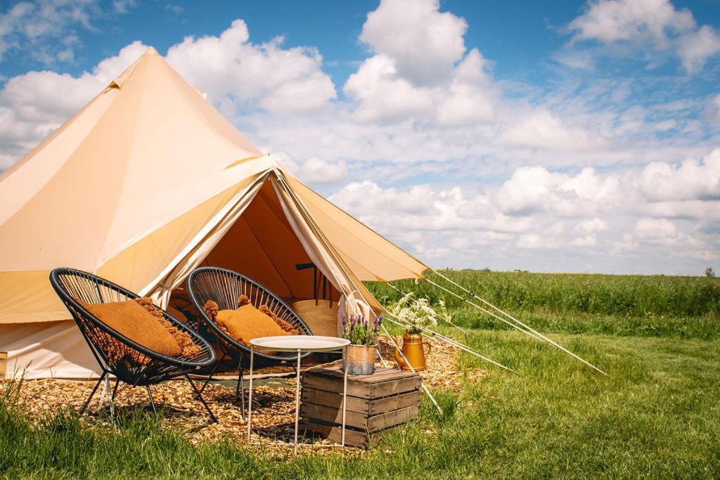 Smuk Lytse Bell Tent Echtenerbrug Exterior photo