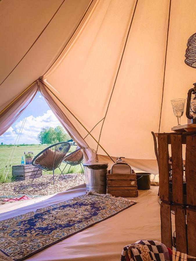 Smuk Lytse Bell Tent Echtenerbrug Exterior photo